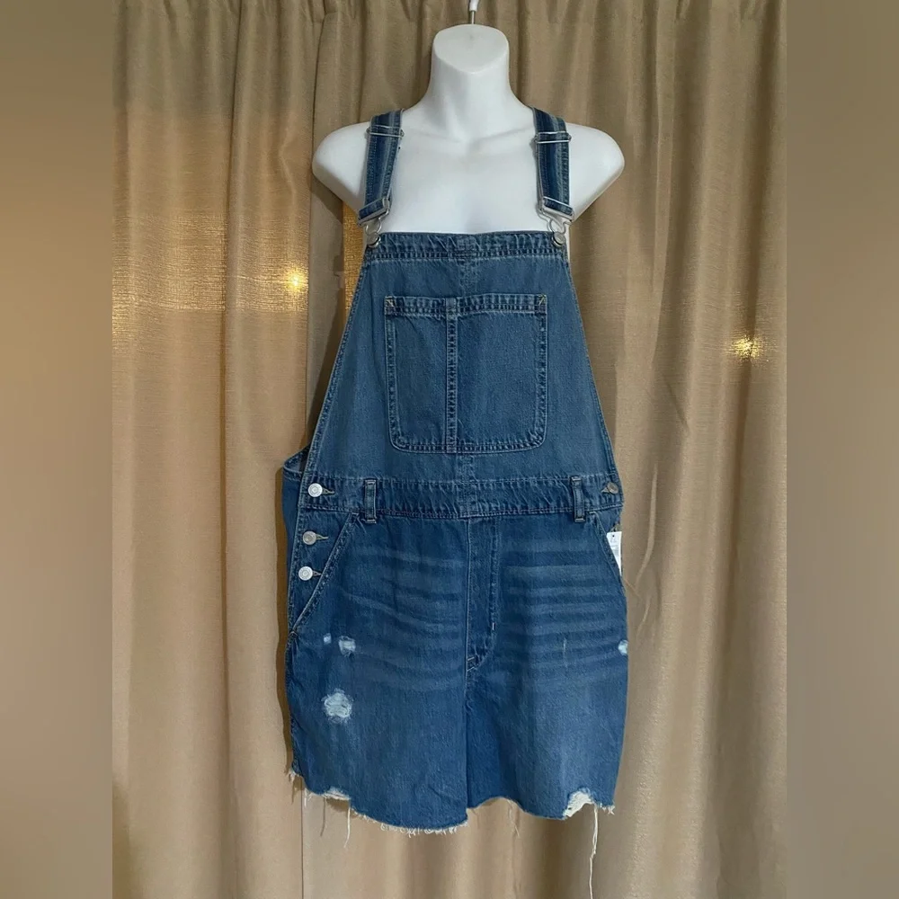 New GAP overall shorts - Picture 1 of 8
